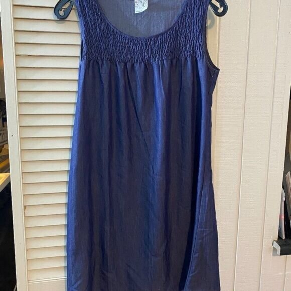 Naïf Dress - Picture 1 of 8